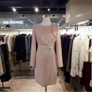 [케네스레이디] 어깨프릴 포인트 기본 H라인 원피스 (EWOPHI0200