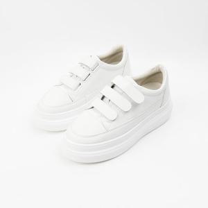 [신난다슈]여성 스니커즈 6cm 키높이 운동화 통굽 발편한 쿠션 벨크로 RH245214 화이트