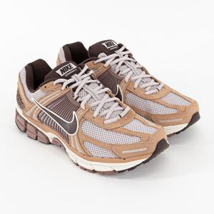 나이키 줌 보메로 5 런닝 운동화 베이지 HF1553 200