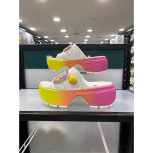 [크록스][크록스] 케어베어 스톰프 슬라이드 210108-100 (160157