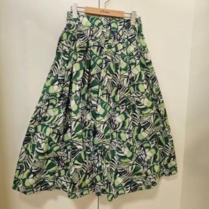 스테파니 HC07 나뭇잎 반밴딩 삐용 스커트 A25SK5201