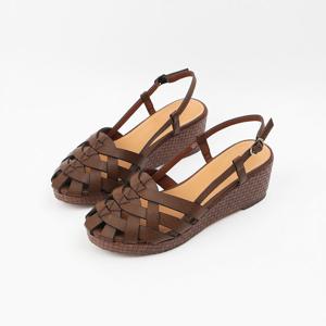 [신난다슈] 여성 슬링백 샌들 힐 6cm 웨지 힐 통굽 뮬 샌들 발편한 위빙 MRO255092 브라운