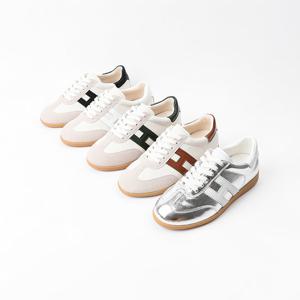 [신난다슈]여성 스니커즈 운동화 2cm 5종 여자 플랫 단화 발편한 쿠션 소가죽 MRO257122