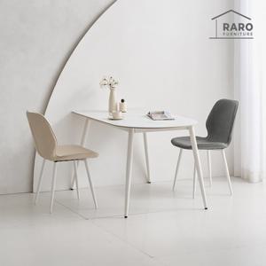라로퍼니처 밀크 1350 반타원 포세린 통 세라믹 4인 식탁 세트 (식탁+의자2)
