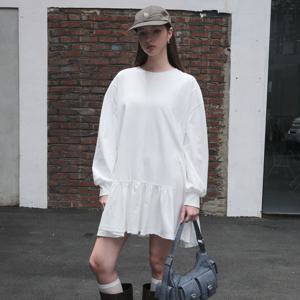 WOMAN 루즈핏 러플 져지 원피스 [WHITE] / WBE3L15502