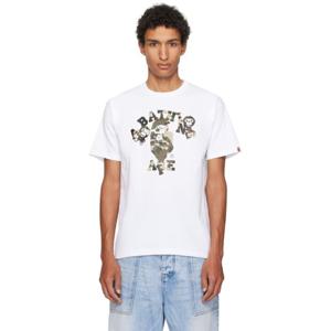 25 FW BAPE 남성 화이트 맵 카모 컬리지 마일로 티셔츠 251546M213087