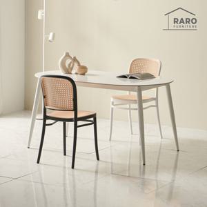 라로퍼니처 윈저 1500 유광 타원 포세린 통 세라믹 4인 식탁 세트 (식탁+의자2)