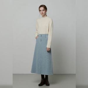 잇미샤 백포켓 자수 코듀로이 롱 스커트 ITPBWSK340