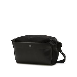 [닥스핸드백]블랙 로고장식 가죽 크로스백 DBBA6E856BK