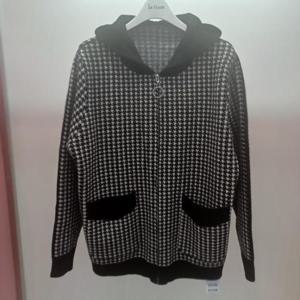 Latium HC06 엉덩이덮는길이 품편한 체크 집업 후드 니트점퍼 T2543jp10B