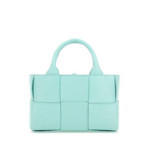 BOTTEGA VENETA 라이트 블루 색상 가죽 캔디 아르코 핸드백 729029VCQC2 3927