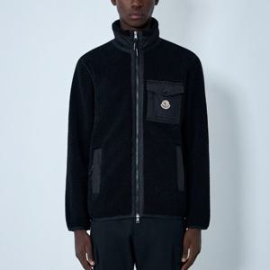 25 FW 몽클레어 로고 패치 포켓 하이넥 플리스 집업 자켓 블랙 8G00043 89B59 999