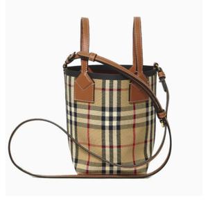 [버버리]8070461 (토트백)