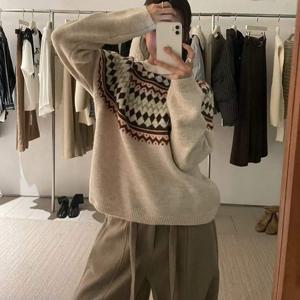 [올리비에스클로젯]래글런 빈티지 패턴 울 니트_O2512KN067D