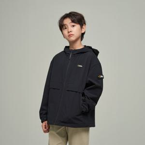 내셔널지오그래픽키즈 K243UJP940 판테라 우븐 트레이닝 점퍼 CARBONBLACK