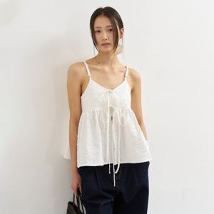 WOMAN 텍스처드 버블 슬리브리스 블라우스 [WHITE] / WBE2L03526