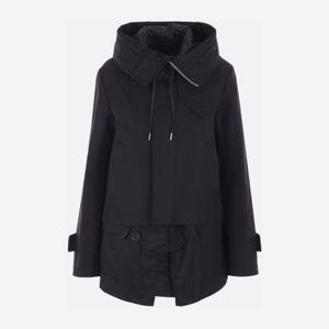 사카이 블랙 디컨스트럭티드 파카 2508025 001