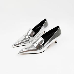 [신난다슈]여성 구두 펌프스 힐 5cm 여자 스틸레토 로퍼힐 발편한 미들굽 LO253633 실버