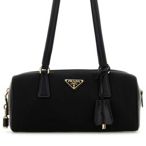25 FW 프라다 블랙 로고 트라이앵글 플라크 패드락 디테일 미디엄 토트백 1BB127VODO2C8Q