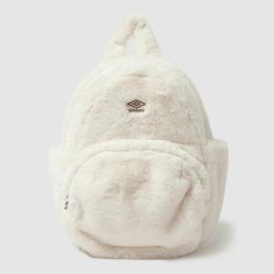 M 엄브로백팩 CQK UP422CBPN1-OBE 소프트 퍼 라운드 미니 백팩 / BEIGE