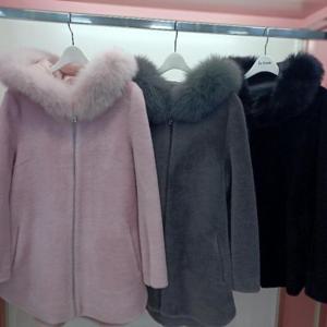 Latium HC06 폭스후드 집업 A리인 점퍼형 하프길이 양모코트 T2554ct01