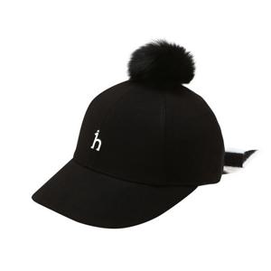 [헤지스골프]블랙 여성 퍼 방울 와이드챙 캡(HWHE5F707BK)