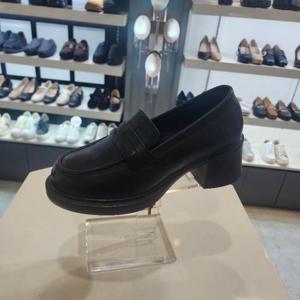 엘칸토 HC10 여성청키로퍼6cm검정 LCWD43U61319