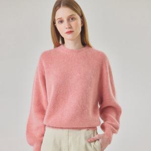 [매긴]앙고라라운드넥울니트_PBMF3W1KT2471