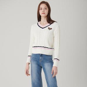 [SATIN] 자수 와펜 배색 포인트 꽈베기 니트 O241T901