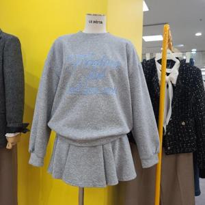 르피타 DP01 자수레터링 맨투맨셋트 L244UOJC51