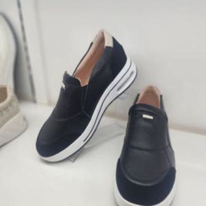 [리바디]천연소가죽 코미 스니커즈 4.5cm ARA2024RV0340