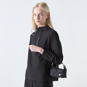 [데상트공식] 우먼스 미니 바게트백 SQ122UBG20