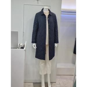 벨리시앙 세이브존04 스텐카라 롱 누빔 트렌치코트 BY4401