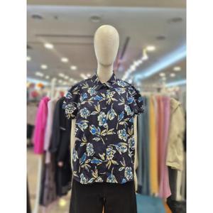 부루앤쥬디 세이브존03 부루앤쥬디 플라워 퍼프 소매 블라우스 AGBBRFBL128BA