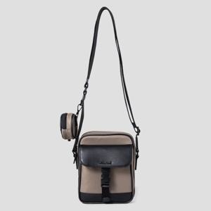 [빈폴] 제이 세로형 폰 슬링백 - 베이지 BE52A3M29A