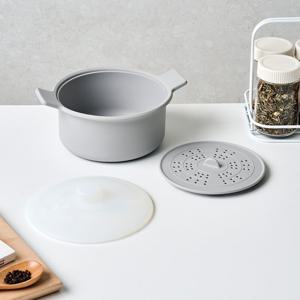 [모던하우스] 채반이 포함된 올실리콘 전자레인지 찜기 1400ml 그레이