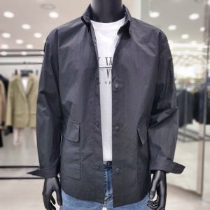 [바쏘옴므]블랙 아우터형 세미오버핏 캐주얼셔츠 WSY1TT32A_JK