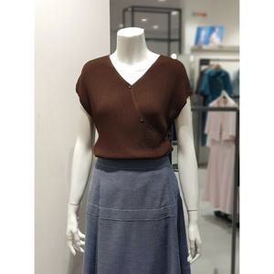 [KL][KL] 사선 단추 장식 브이넥 니트 KKPOPH0500 (P003663845)