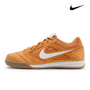 나이키 가토 모나크 남자 스니커즈 운동화 HQ6020-800