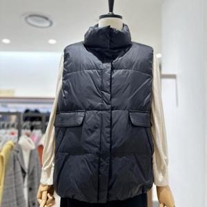 [오프리미츠]  B22DA2A03_하이넥 패딩 베스트