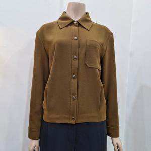 [더아이잗]더아이잗 볼륨 백 밴딩 블라우스 IP8A0BL031