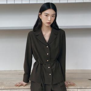 [TAG 313000원][케이엘바이린] 몬타르 셋업 블라우스 KWBLPD4300