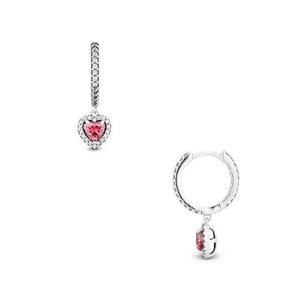 판도라 291445C01 스파클링 할로 하트 후프 귀걸이