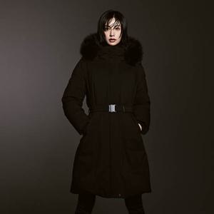 [르꼬끄공식] 여성 레귤러핏 롱 구스 다운 자켓 QQ422ODJN2