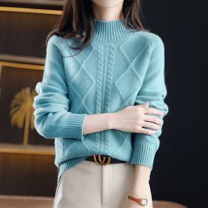 [올리비에스클로젯]모크넥 다이아 꽈배기 긴팔 니트_O2512KN616D