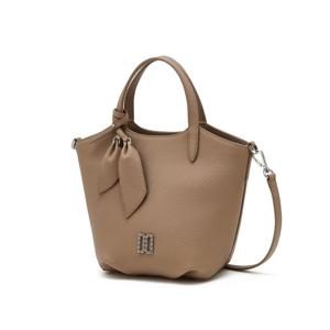 베이지 DD로고 소가죽 토트백 DCBA6E340I2