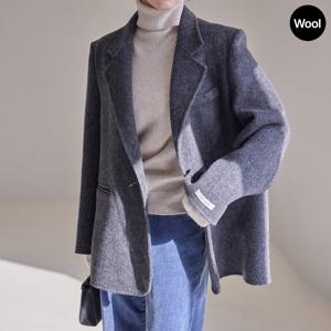 [모리스커밍홈] 울100 헤링본 핸드메이드 하프 코트_M2512CT017D