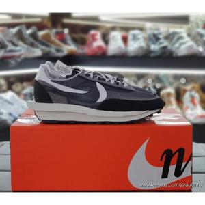 나이키 사카이 와플 레이서 블랙 BV0073-001