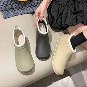 3컬러 배색 포인트 귀염 짧은 방수신발 숏 레인슈즈