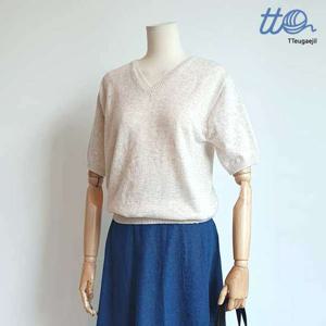 TT뜨개질 심플 브이넥 니트 T23KVN41AX